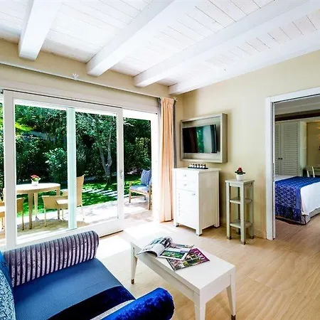 Hotell Village - Il Borgo 4*