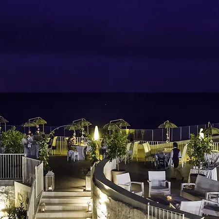 Village - Il Borgo Hotell